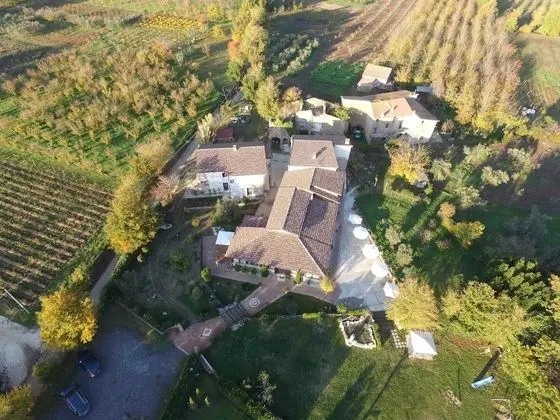 Borgo Patierno Agristor Country House