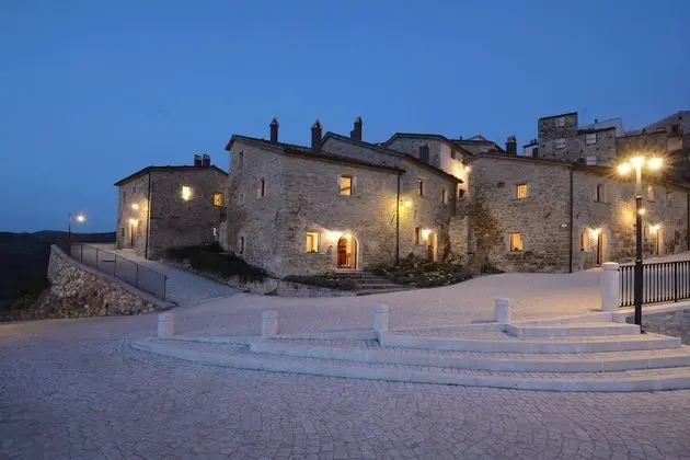 Borgotufi Albergo Diffuso - 1