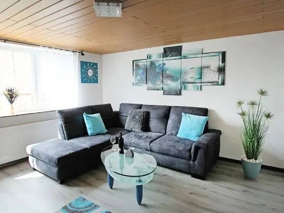 Born 2 Schieder-schwalenberg