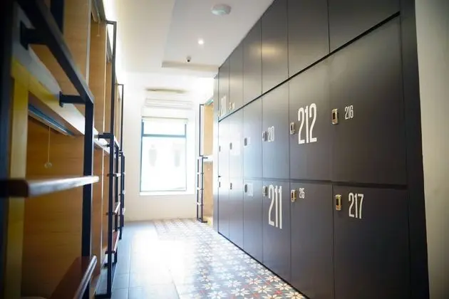 Borough Capsule Hostel Bali - Oda