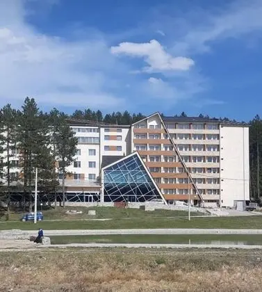 Hotel Borovi Sjenica - 1