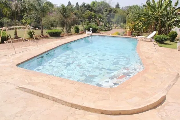 Borrowdale Ground Floor with Poolview - Havuz