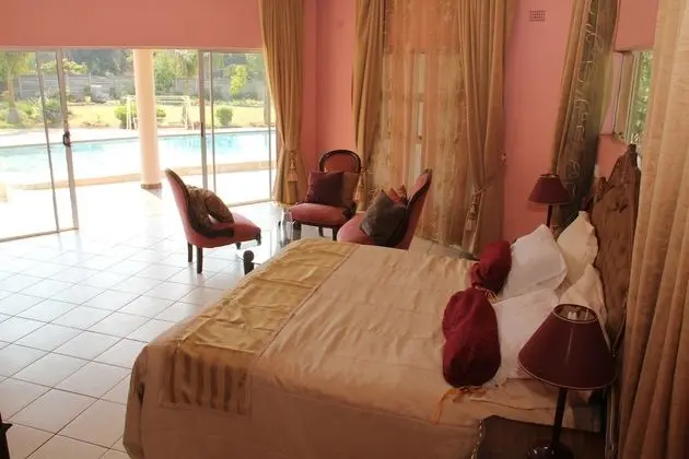 Borrowdale Ground Floor with Poolview - Oda