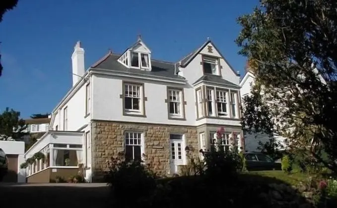 Borthalan Hotel