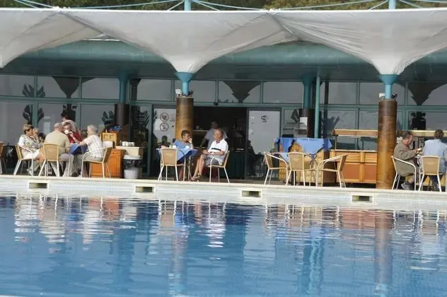 Hotel Boryana - Havuz