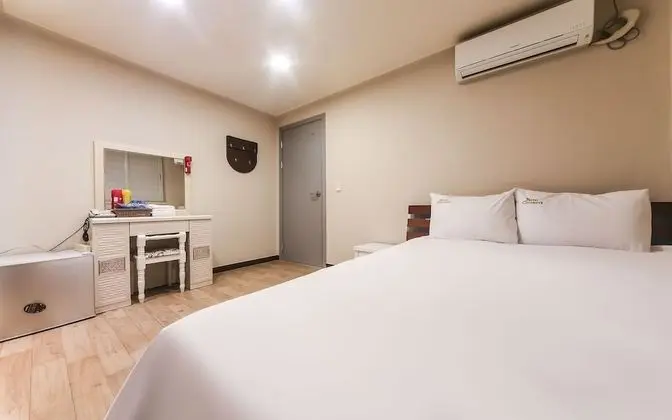 Boryeong Coconut Motel