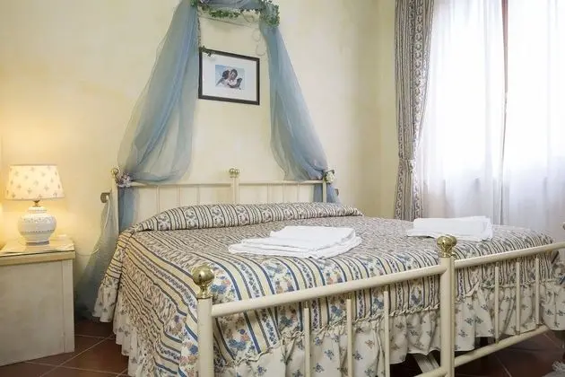 Bosco Lazzeroni Residence - Oda