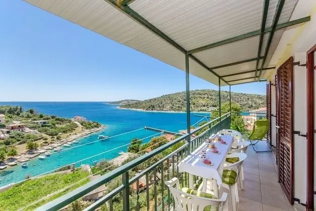 Bosiljka - by the sea - A2