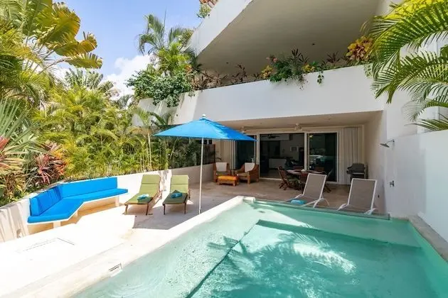 Bosque de los Aluxes Condos with private pool by PPR