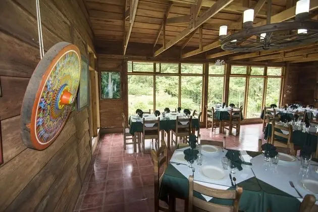 Bosque de Paz - Yerinde Yemek