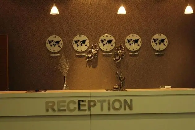 Boss Otel - Lobi