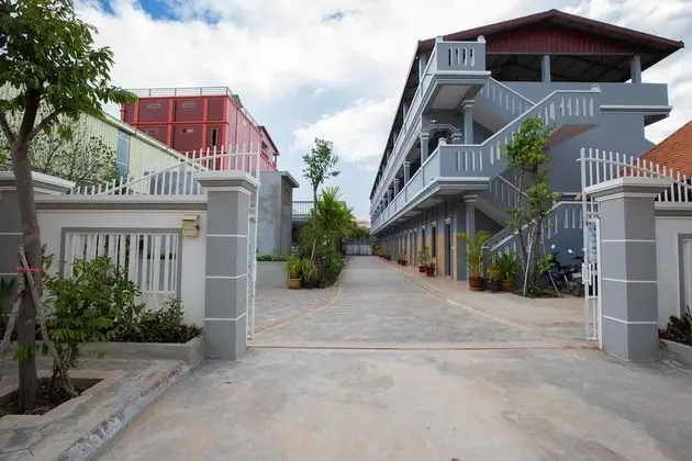 Botoum Hostel - Dış Mekan