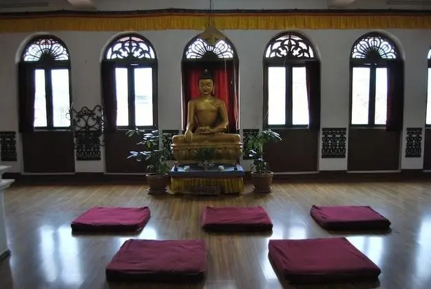 Bouddha Inn Meditation Center - Öne Çıkan Resim