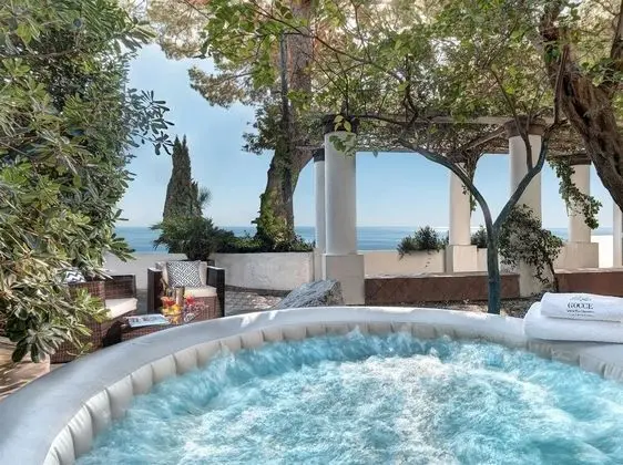 Villa Bougainvillea