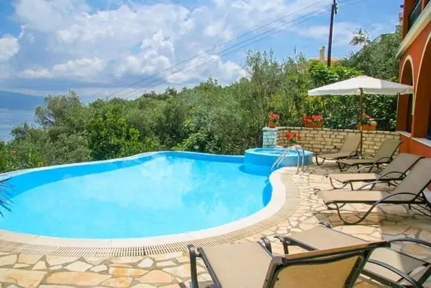 Bougainvillea Large Private Pool Walk to Beach Sea Views A C Wifi Car Not Required Eco-friend - 195