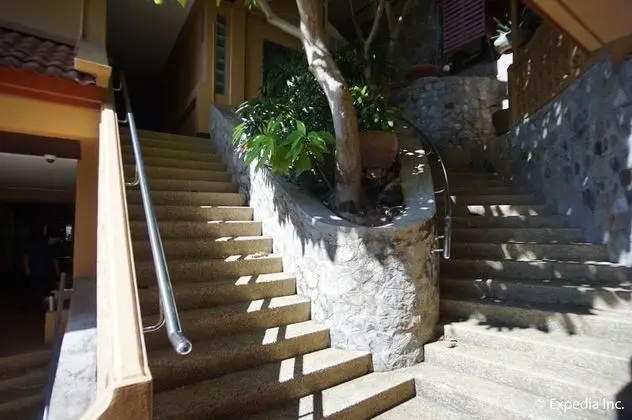 Bougainvillea Terrace House - Dış Mekan