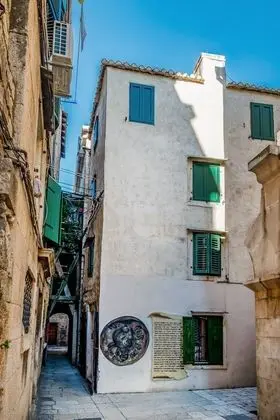 Bouganvillea Split Apartments - Dış Mekan