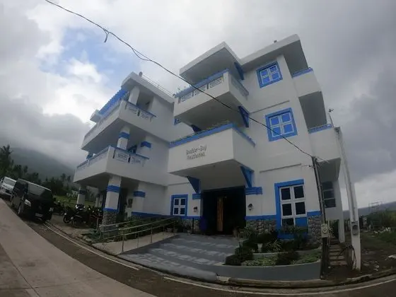 Boulder-Bay Residences
