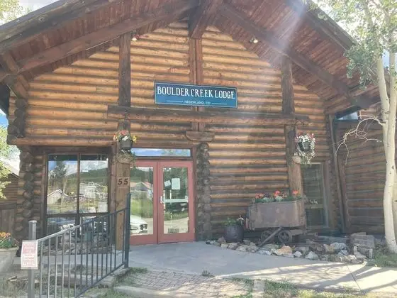 The Boulder Creek Lodge - 1