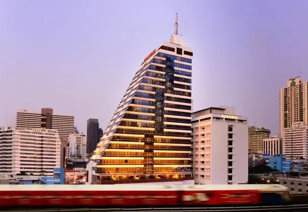 Boulevard Hotel Bangkok (Formerly Amari Boulevard)