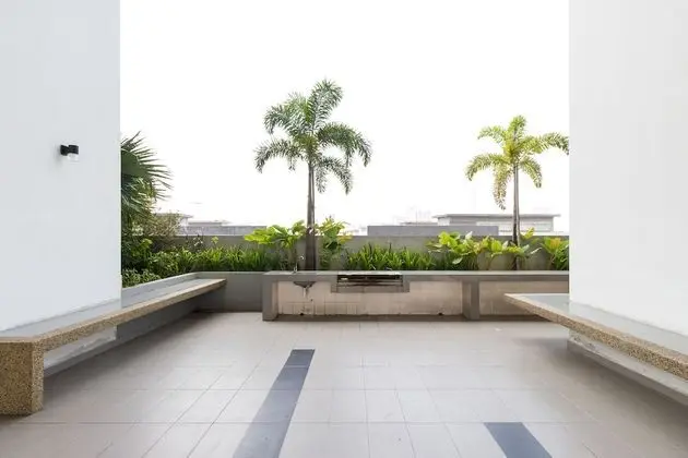 Boulevard Service Suites at Jln Kuching