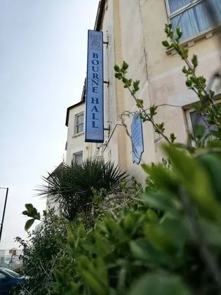 Bourne Hall Hotel - Dış Mekan