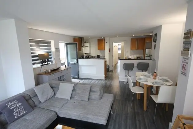 Bournemouth Holiday Let With Hot Tub & Sauna - Öne Çıkan Resim