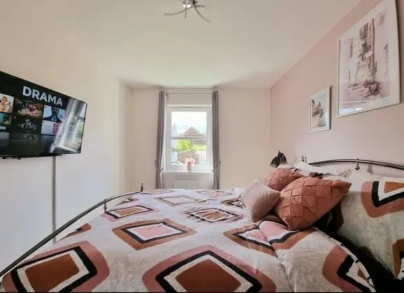Boutique 3-bed Home with Free Parking in Glasgow - Oda
