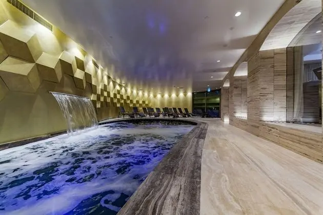 Boutique Hotel Alhambra - Havuz