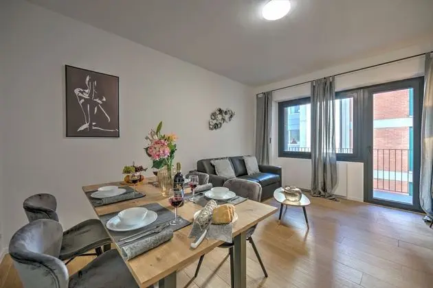 Boutique Apartment 4 - Öne Çıkan Resim