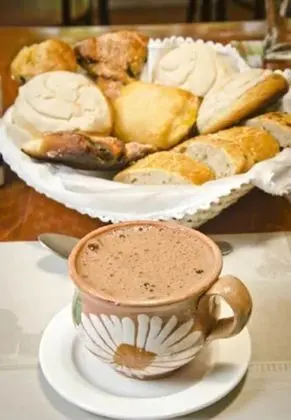 Hotel Boutique Casa los Cantaros - Yerinde Yemek
