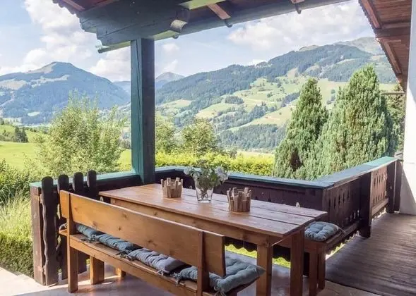 BOUTIQUE CHALET KOCHAU-Traumlage & Sauna