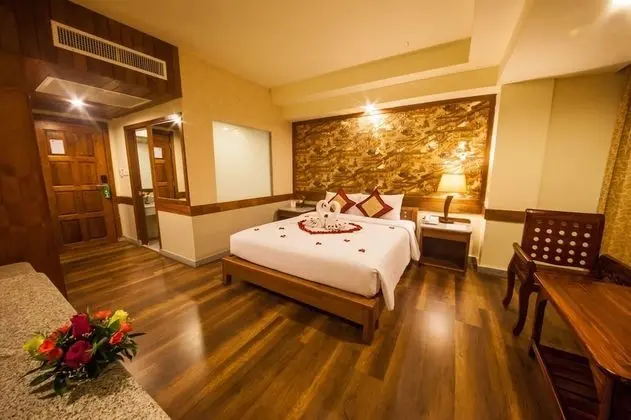 Boutique City And Bravo Hotel Pattaya - Oda