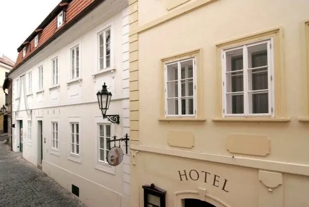 Boutique Hotel Constans - Genel