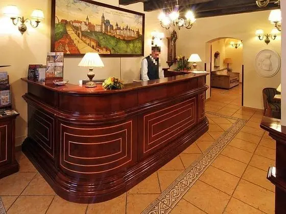 Boutique Hotel Constans - Lobi