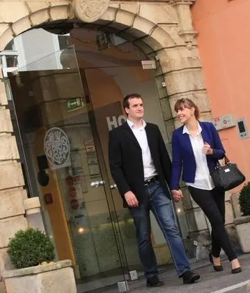 Boutique Hotel Dom - Rooms & Suites