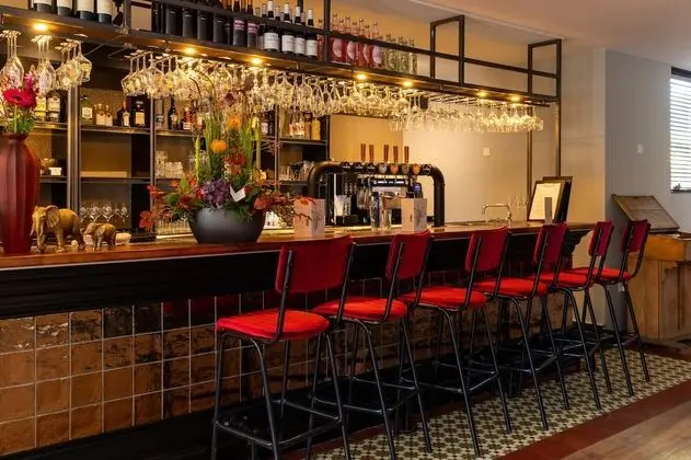 Boutique Hotel Four - Lobi