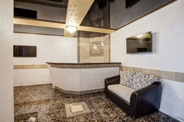 Boutique Hotel Grand - Lobi