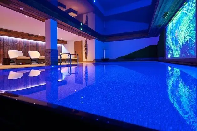 Boutique Hotel Herzhof Garni - Apartments - Havuz
