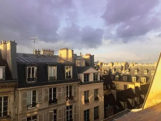 Boutique Hôtel de la Place des Vosges - Dış Mekan