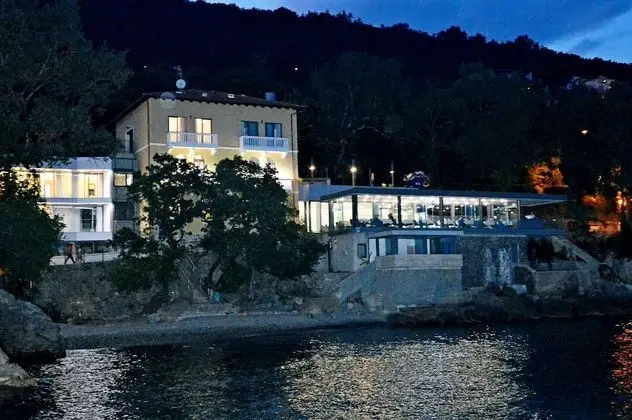 Boutique Hotel Mali Raj - Dış Mekan