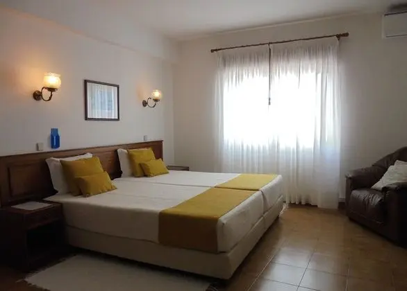 Boutique Hotel Marina S Roque - Oda