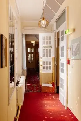Boutique Hotel Nossek - Lobi