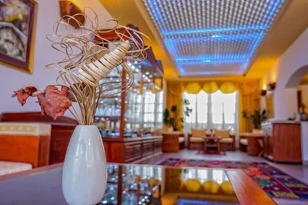 Boutique Hotel Old Town - Lobi