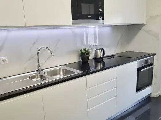 BOUTIQUE Rentals - Music House Apartment - Mutfak