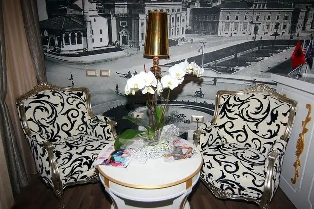 Hotel Boutique Restorant GLORIA - Lobi