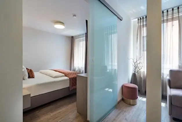 Boutique Hotel Rose Baden-Baden - Oda