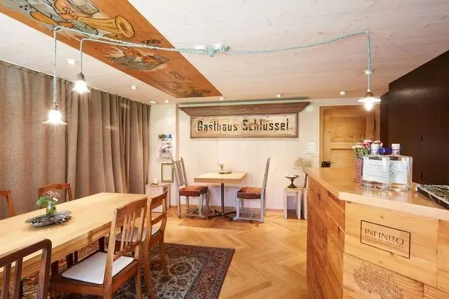 Boutique Hotel Schluessel - Lobi