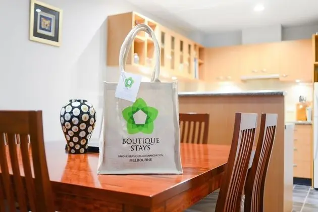 BOUTIQUE STAYS - River Boulevard - Oda Düzeni