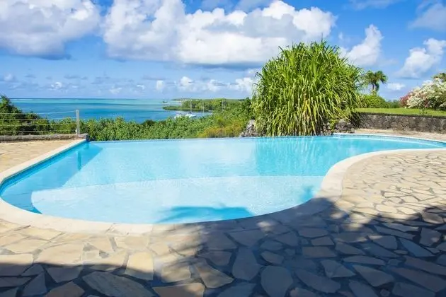 Boutique vllla on the rocks - Havuz